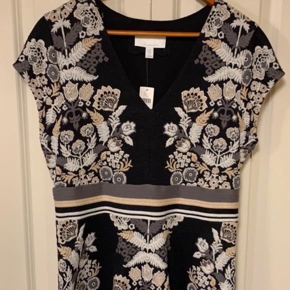 Anthropologie embroidered soirée dress - Picture 2 of 16